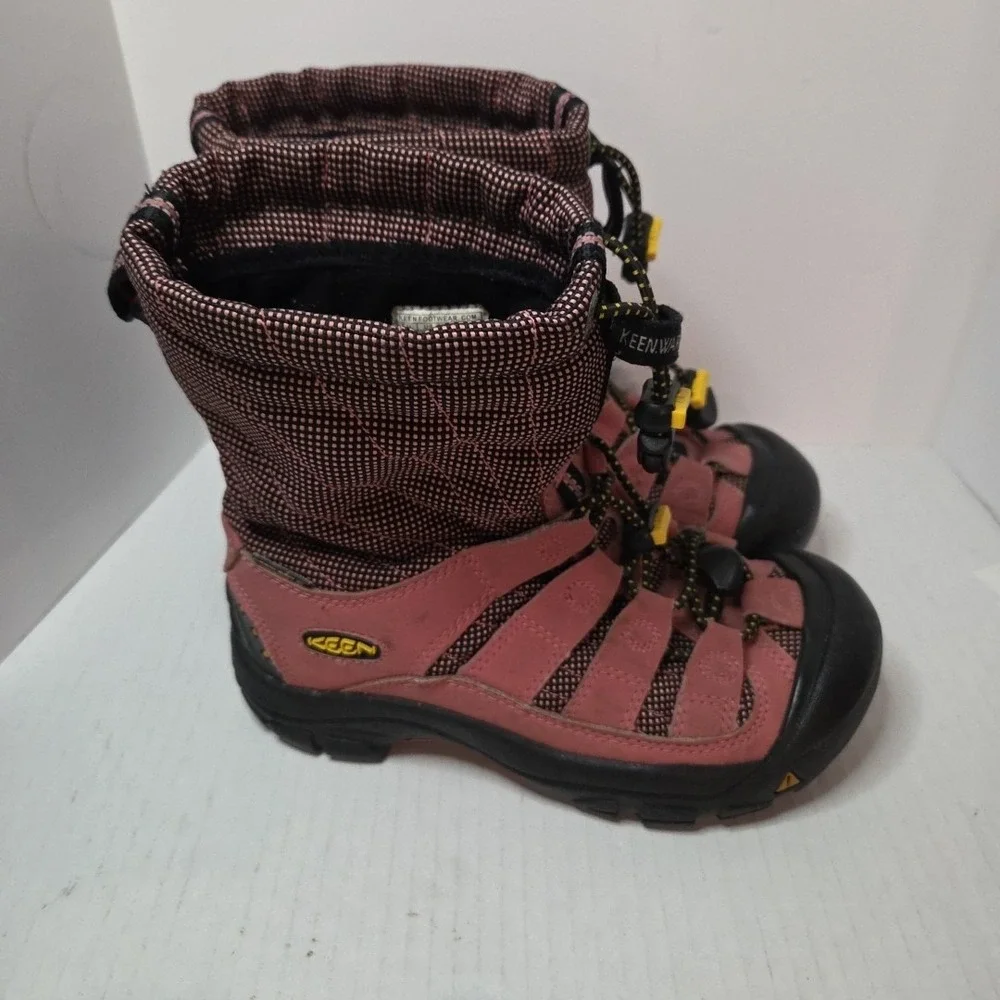 Keen Winter Snow Winter Boots Black Pink Girls Youth Size 1